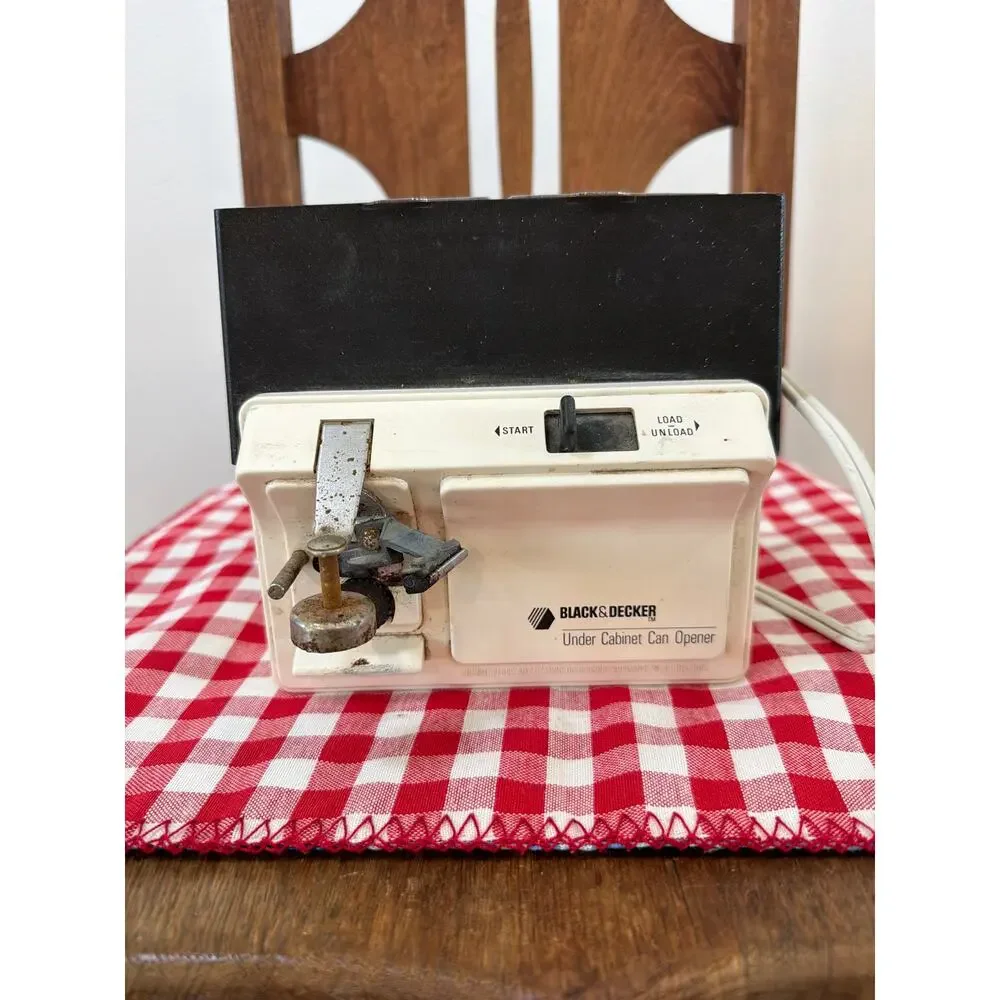 Vintage Under cabinet can opener